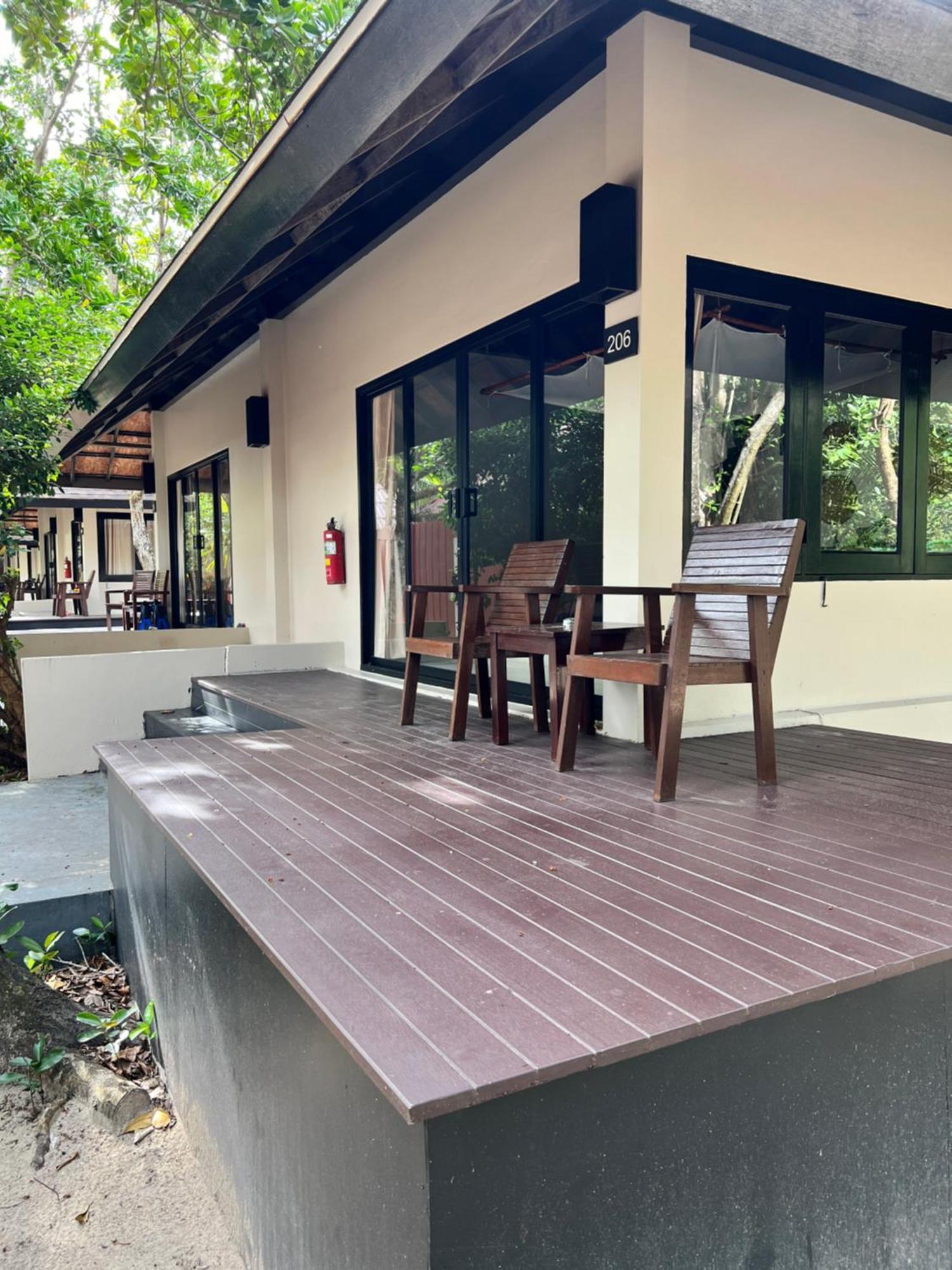 Sevenseas Resort Koh Kradan Exterior photo